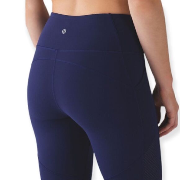 Lululemon Fit Physique Crop Pants - Picture 4 of 10